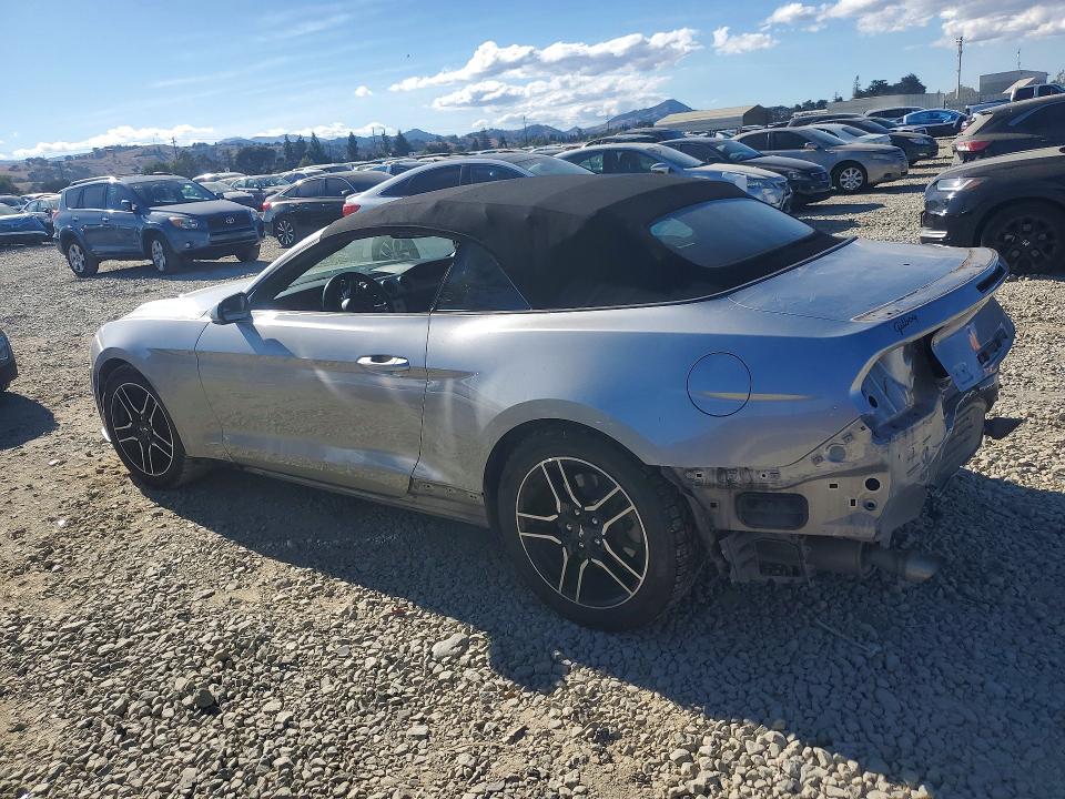 Продажа на аукционе авто 2020 Ford Mustang, vin: 1FATP8UH1L5125786, номер лота: 67543906