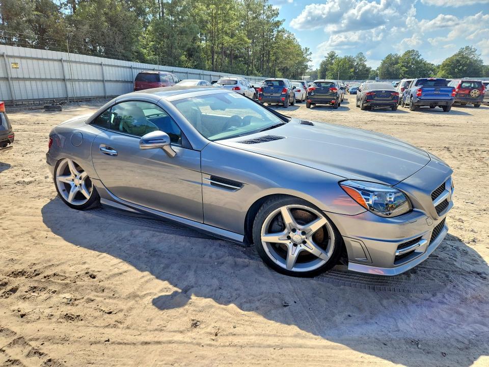 Aukcja sprzedaży 2012 Mercedes-benz Slk, vin: WDDPK5HAXCF024042, numer aukcji: 69582156