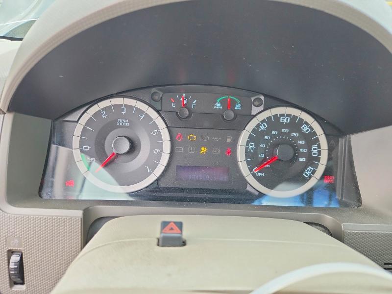 67674926 :رقم المزاد ، 1FMCU4K36AKB50017 vin ، 2010 Ford Escape مزاد بيع
