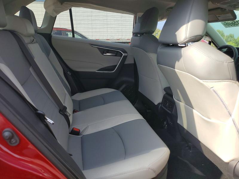 Aukcja sprzedaży 2022 Toyota Rav4, vin: JTMB6RFV6ND064672, numer aukcji: 69415696