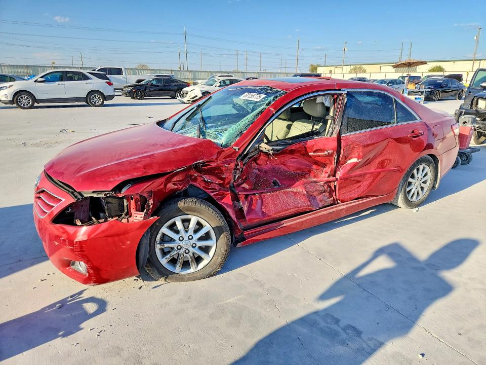 2011 Toyota Camry მანქანა იყიდება აუქციონზე, vin: 4T1BK3EK4BU628844, აუქციონის ნომერი: 68158776