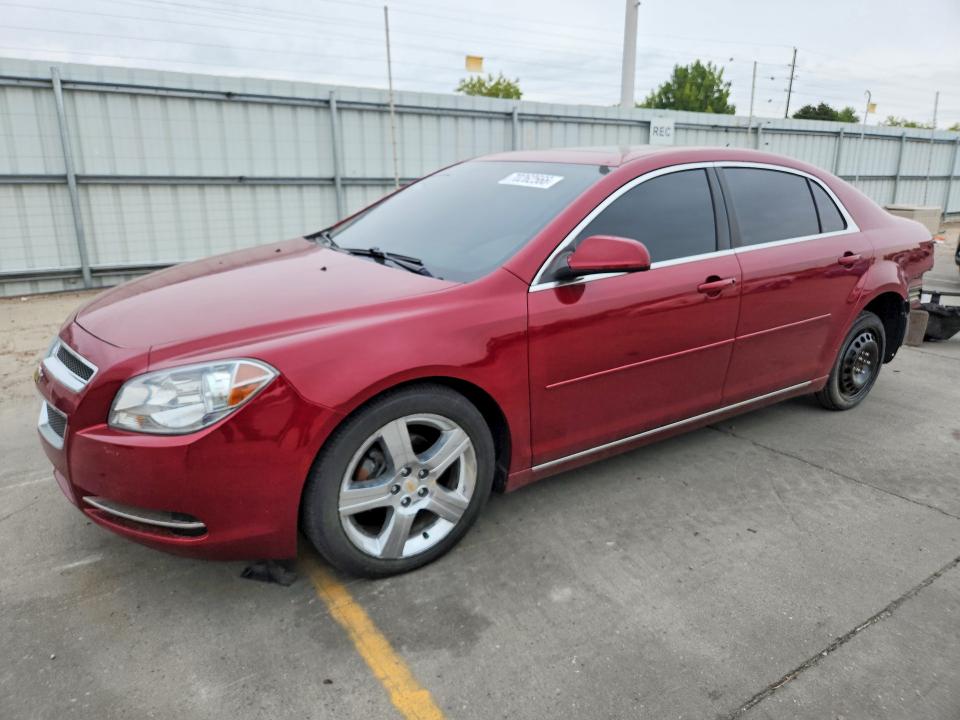 70262566 :رقم المزاد ، 1G1ZD5E77BF143552 vin ، 2011 Chevrolet Malibu مزاد بيع