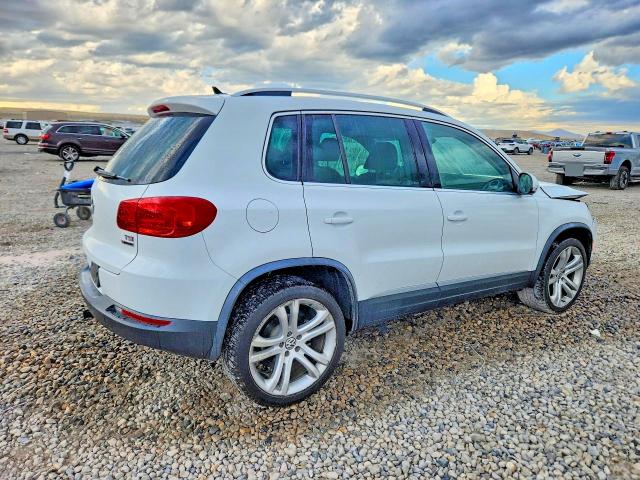 Aukcja sprzedaży 2016 Volkswagen Tiguan, vin: WVGBV7AX3GW585657, numer aukcji: 69229776
