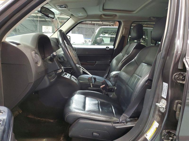 69364956 :رقم المزاد ، 1C4NJRFBXHD155031 vin ، 2017 Jeep Patriot مزاد بيع