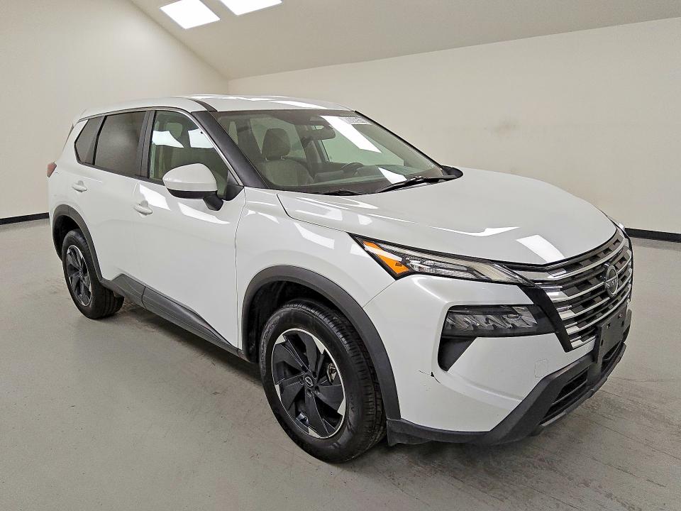 70046516 :رقم المزاد ، 5N1BT3BB9SC783946 vin ، 2025 Nissan Rogue مزاد بيع