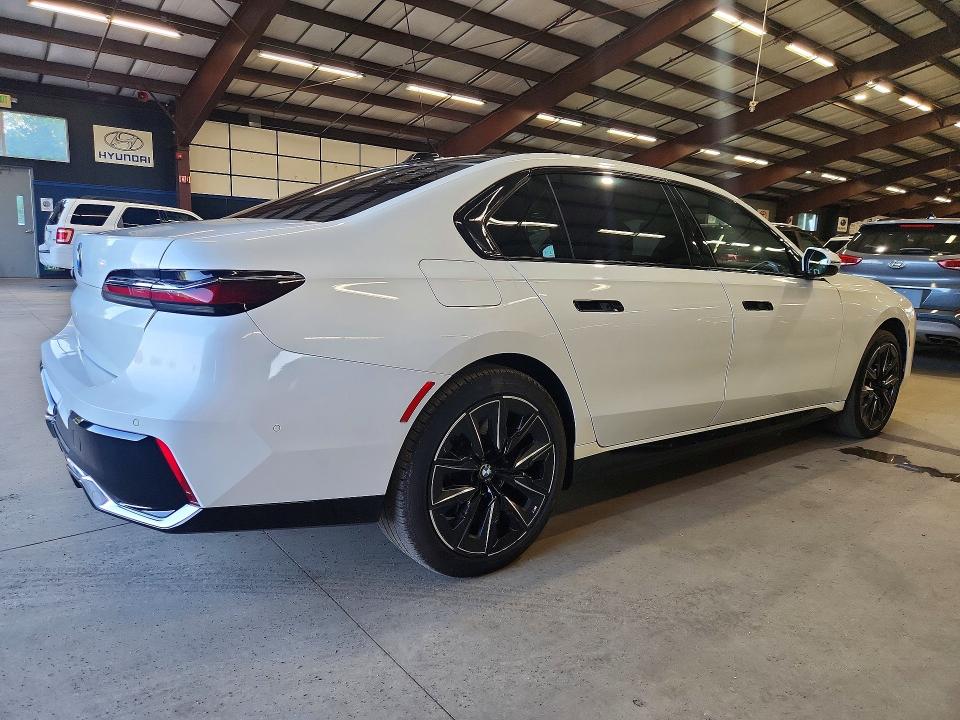 Продаж на аукціоні авто 2023 Bmw I7, vin: WBY53EJ08PCL69978, номер лоту: 68016226