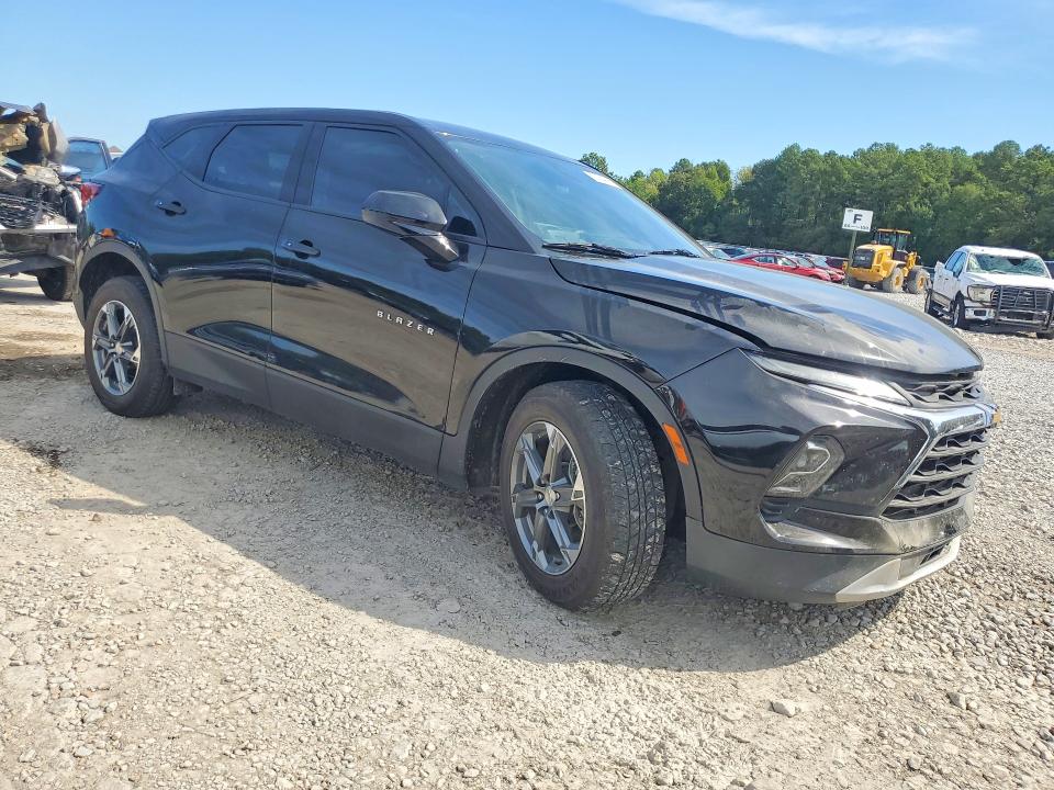 67434496 :رقم المزاد ، 3GNKBCR46PS144138 vin ، 2023 Chevrolet Blazer مزاد بيع