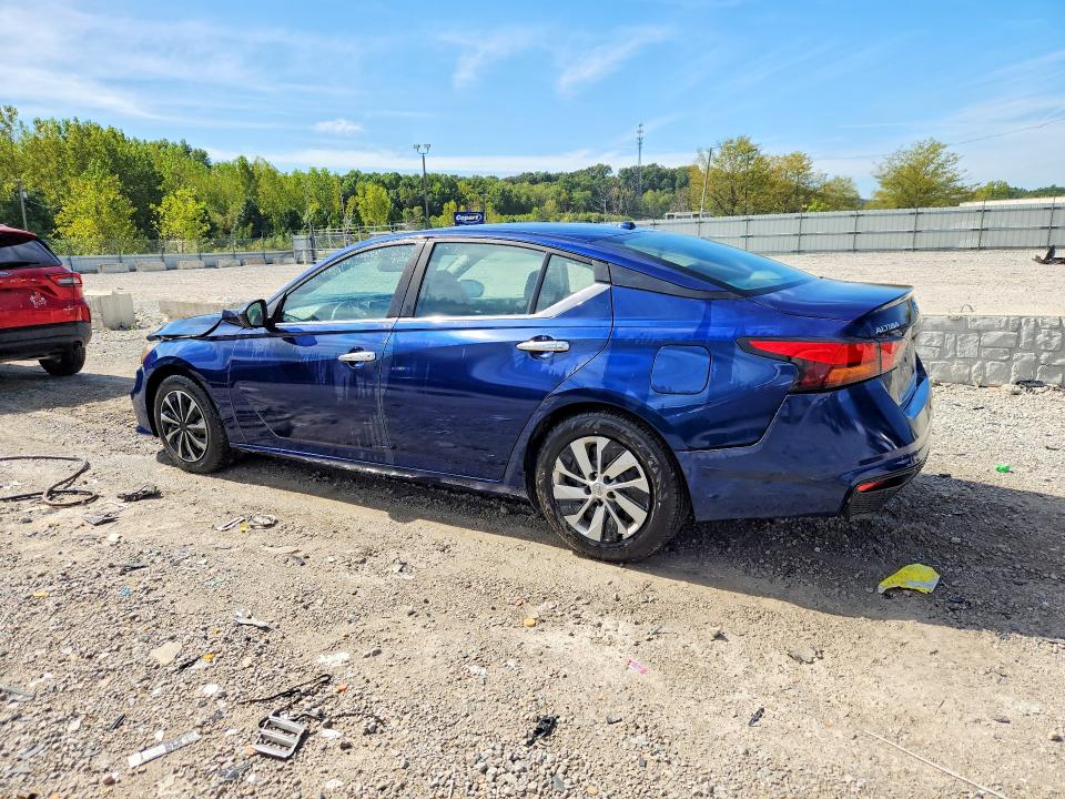 68104126 :رقم المزاد ، 1N4BL4BV3LC128256 vin ، 2020 Nissan Altima مزاد بيع