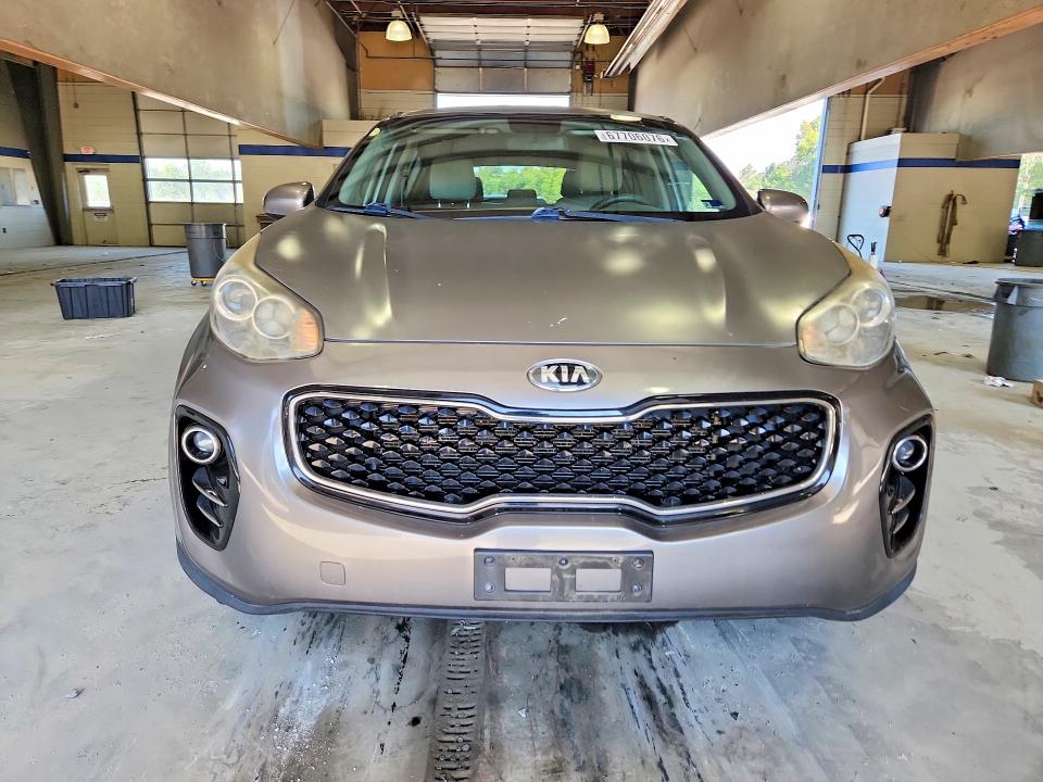 Продажа на аукционе авто 2017 Kia Sportage, vin: KNDPMCAC4H7033065, номер лота: 67706076
