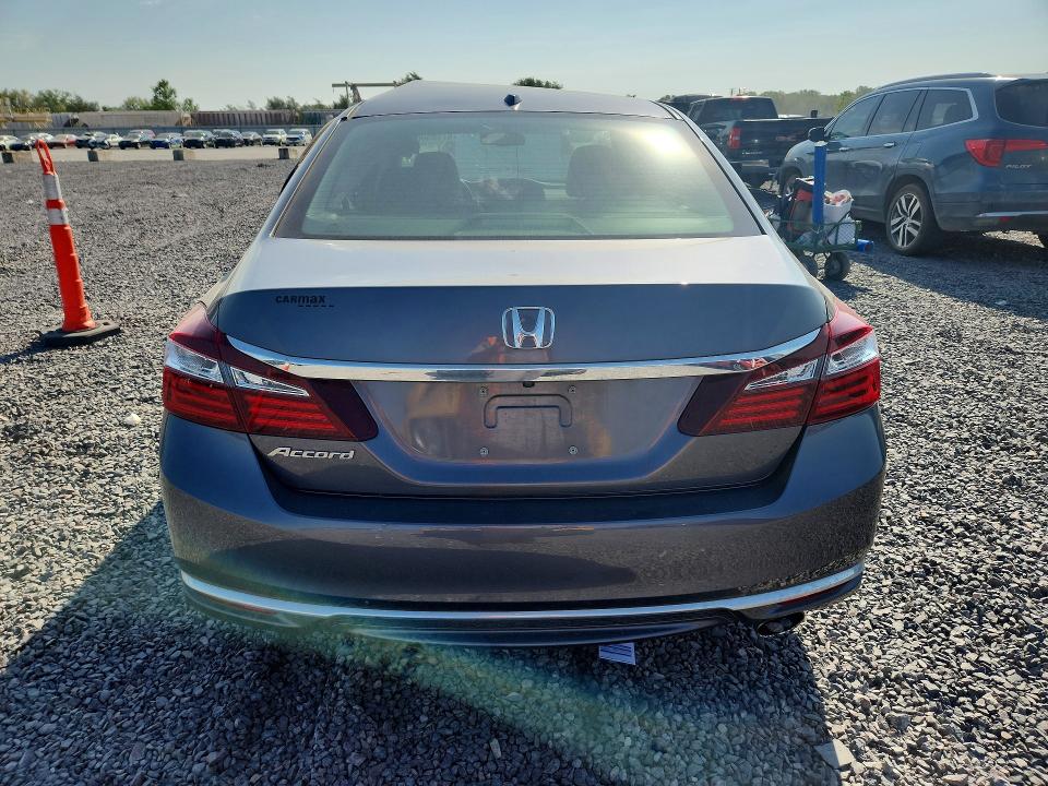 Продажа на аукционе авто 2017 Honda Accord, vin: 1HGCR2F85HA024393, номер лота: 67385066