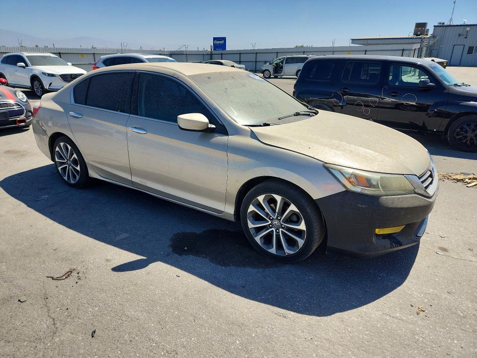 Продаж на аукціоні авто 2015 Honda Accord, vin: 1HGCR2F5XFA208201, номер лоту: 68373746