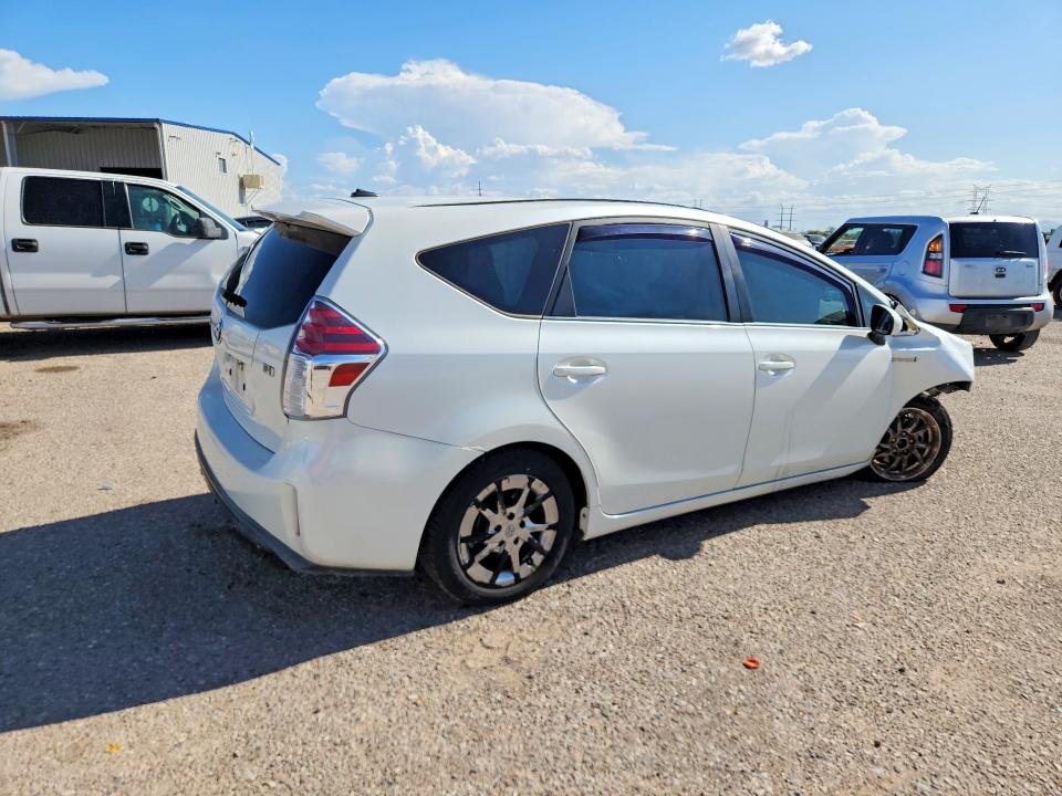 Продажа на аукционе авто 2015 Toyota Prius V, vin: JTDZN3EU1FJ031038, номер лота: 68336536