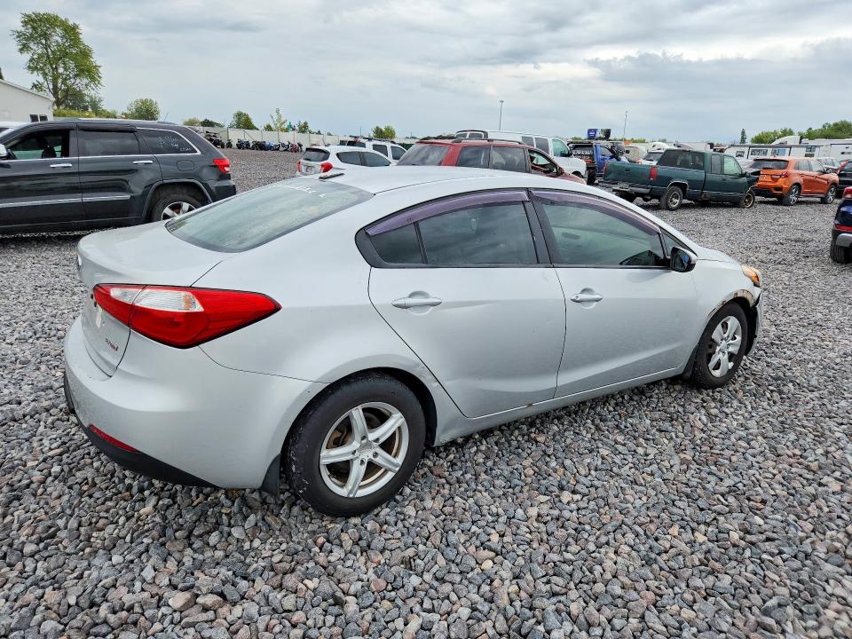 68490616 :رقم المزاد ، KNAFK4A61F5370140 vin ، 2015 Kia Forte مزاد بيع