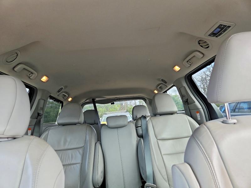 Продажа на аукционе авто 2018 Toyota Sienna, vin: 5TDYZ3DC0JS962022, номер лота: 70033516