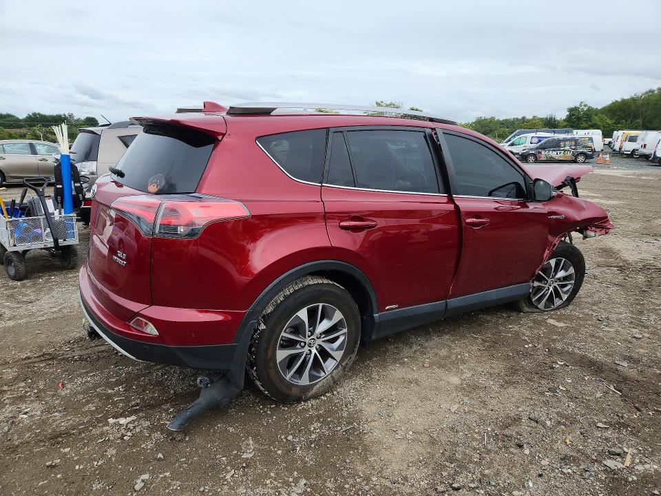 2018 Toyota Rav4 Hybrid მანქანა იყიდება აუქციონზე, vin: JTMRJREV3JD173874, აუქციონის ნომერი: 70086576