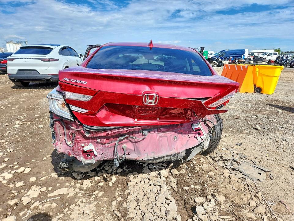 2018 Honda Accord მანქანა იყიდება აუქციონზე, vin: 1HGCV2F50JA029993, აუქციონის ნომერი: 68225286