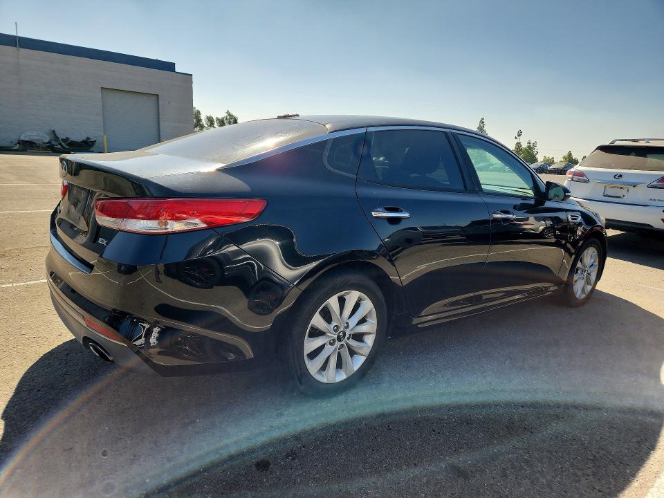 Продаж на аукціоні авто 2016 Kia Optima, vin: 5XXGU4L38GG012339, номер лоту: 67221046