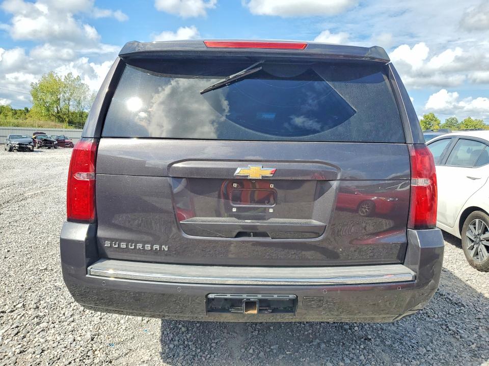 68721566 :رقم المزاد ، 1GNSCKKC0FR523601 vin ، 2015 Chevrolet Suburban مزاد بيع