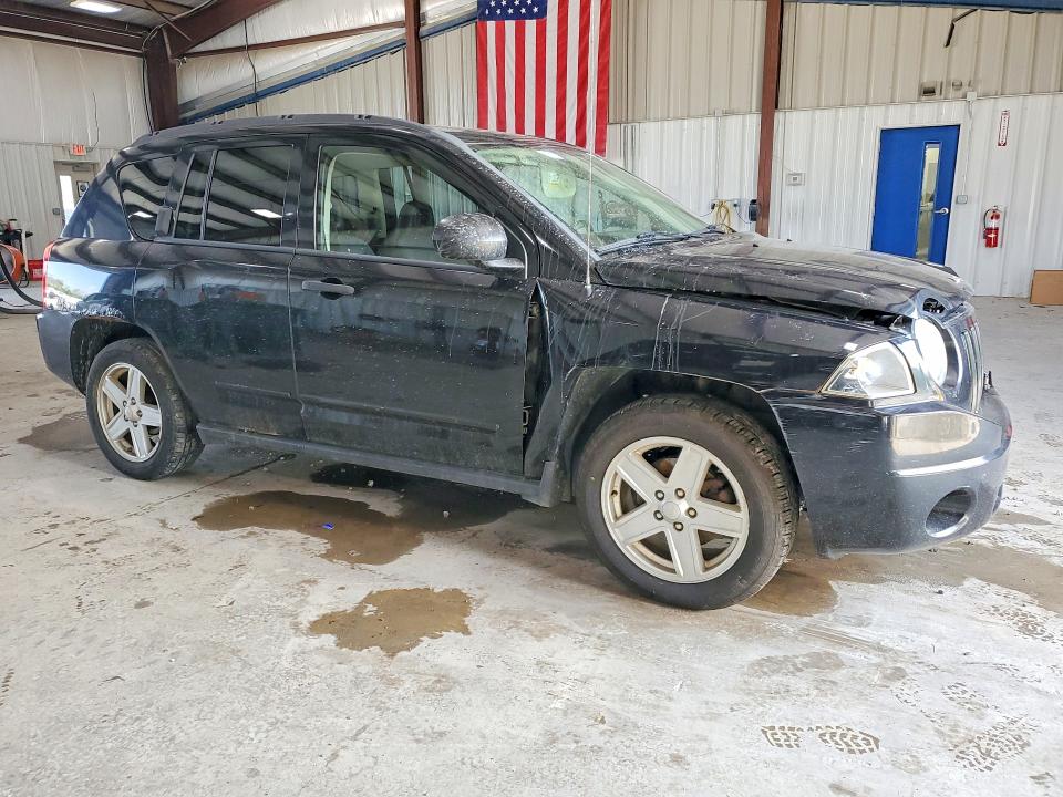 68938966 :رقم المزاد ، 1J8FF47W28D780445 vin ، 2008 Jeep Compass مزاد بيع