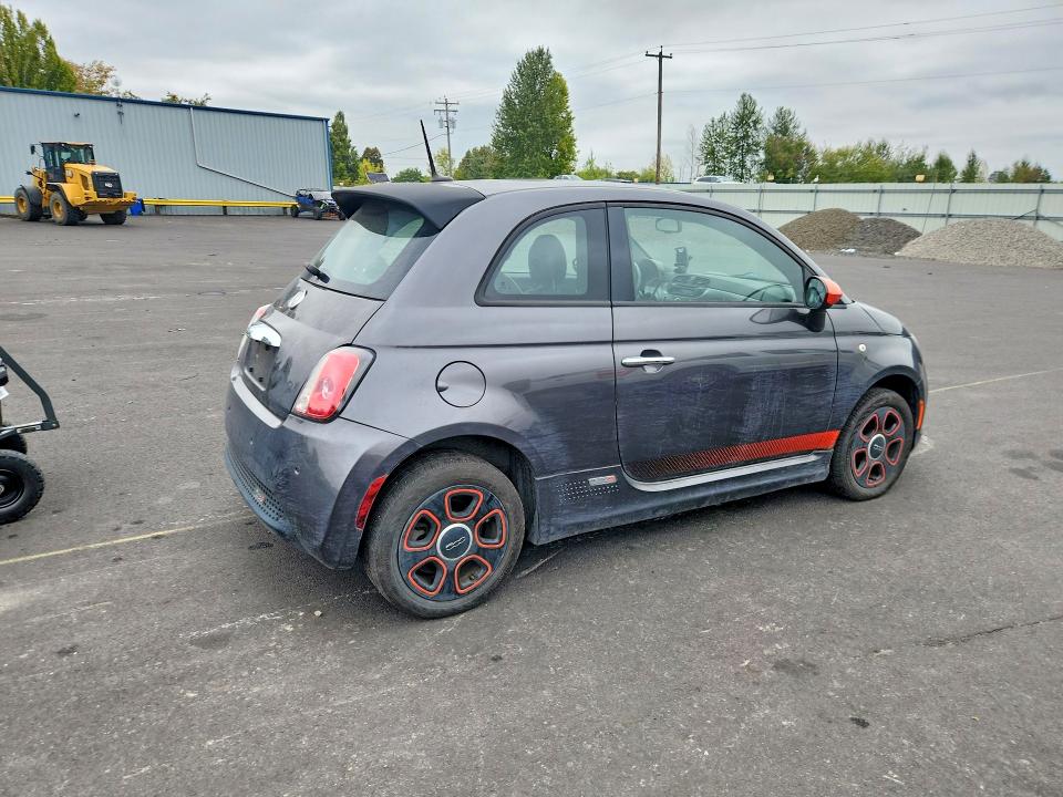 69924676 :رقم المزاد ، 3C3CFFGE6ET225425 vin ، 2014 Fiat 500 مزاد بيع
