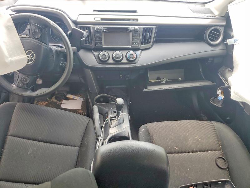 2018 Toyota Rav4 მანქანა იყიდება აუქციონზე, vin: JTMBFREV3JD227841, აუქციონის ნომერი: 69144876