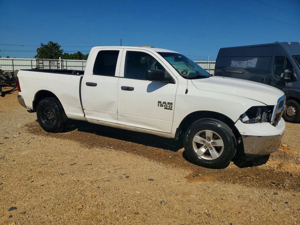 59410256 :رقم المزاد ، 1C6RR6FG7LS116543 vin ، 2020 Ram 1500 Classic مزاد بيع