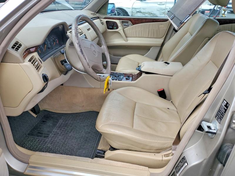 67488146 :رقم المزاد ، WDBJF65F0WA459114 vin ، 1998 Mercedes-benz E مزاد بيع