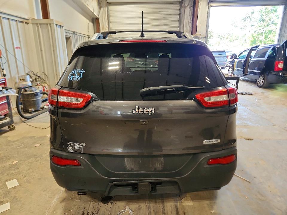 2015 Jeep Cherokee მანქანა იყიდება აუქციონზე, vin: 1C4PJMCB0FW675515, აუქციონის ნომერი: 68121726