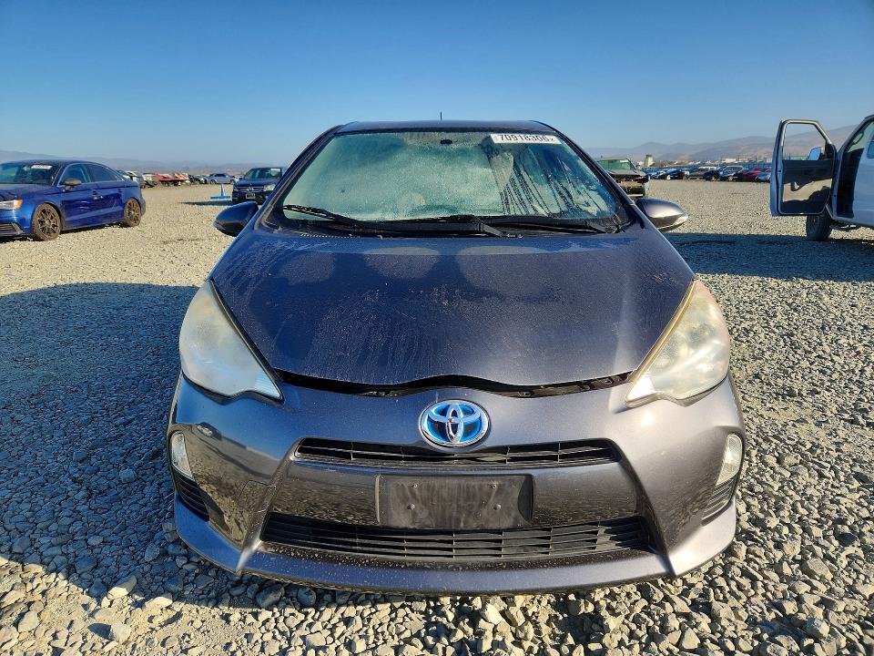 Продаж на аукціоні авто 2013 Toyota Prius C, vin: JTDKDTB36D1556092, номер лоту: 70918306