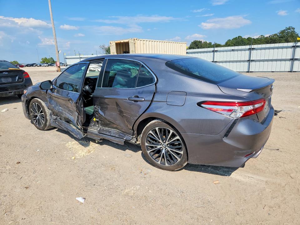 Aukcja sprzedaży 2018 Toyota Camry, vin: 4T1B11HK9JU097741, numer aukcji: 69624706