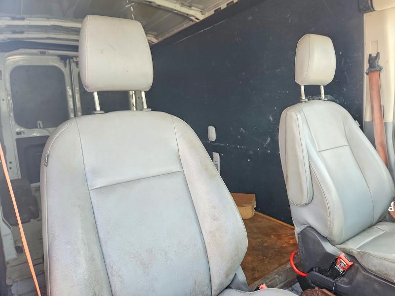 69799946 :رقم المزاد ، 1FTYE2CM6GKA15714 vin ، 2016 Ford Transit مزاد بيع