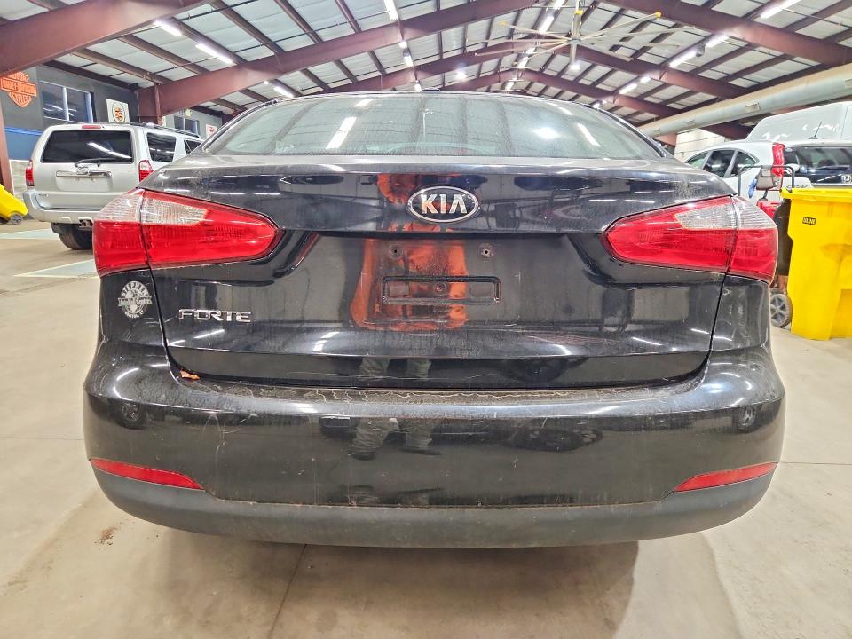 2016 Kia Forte მანქანა იყიდება აუქციონზე, vin: KNAFK4A69G5597416, აუქციონის ნომერი: 70407236