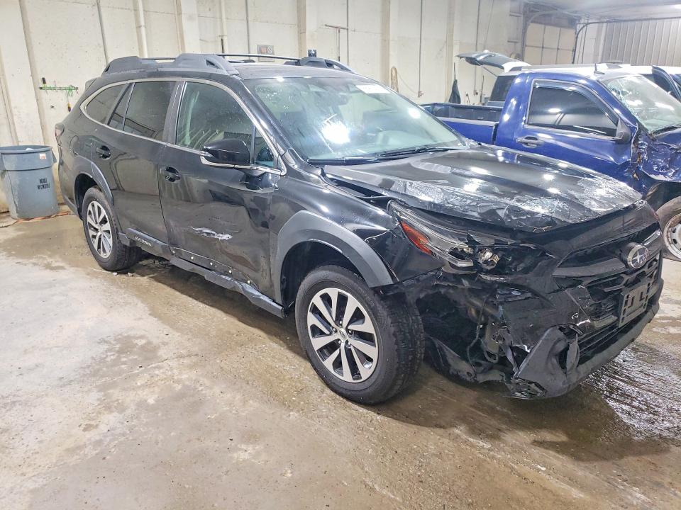 66961106 :رقم المزاد ، 4S4BTAFC6P3123667 vin ، 2023 Subaru Outback مزاد بيع