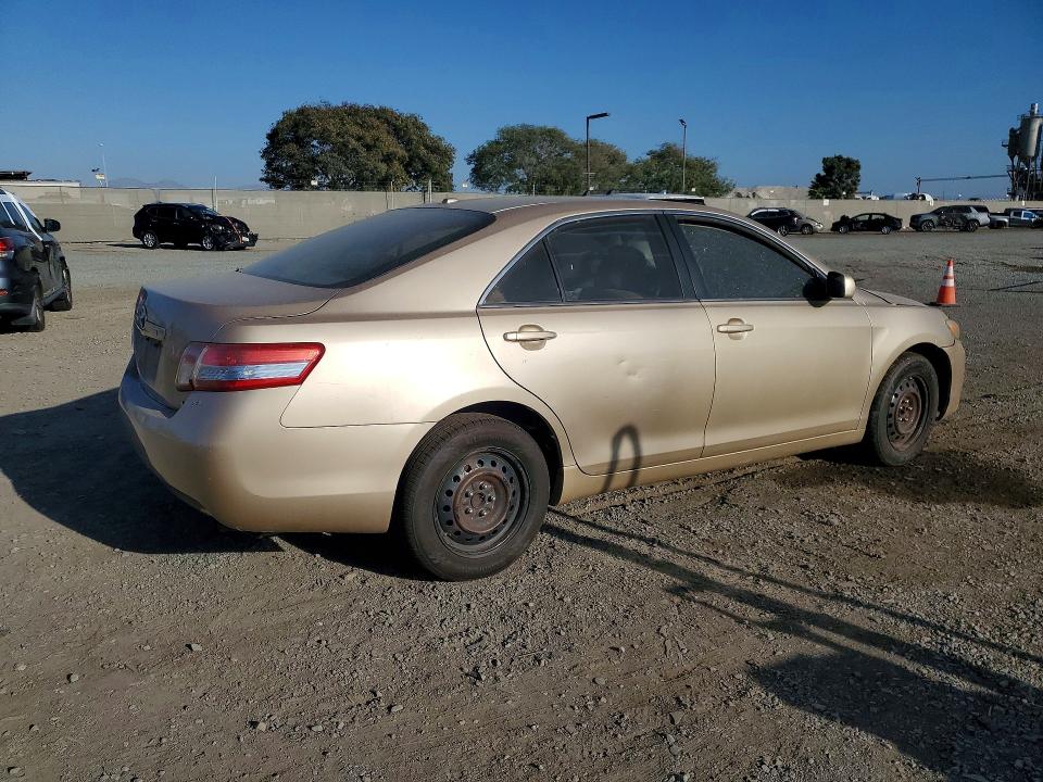 Продаж на аукціоні авто 2011 Toyota Camry, vin: 4T1BF3EK8BU132031, номер лоту: 67790096