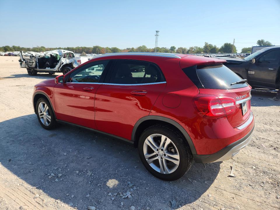 69702966 :رقم المزاد ، WDCTG4GBXGJ244275 vin ، 2016 Mercedes-benz Gla مزاد بيع
