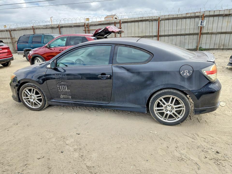 68712606 :رقم المزاد ، JTKDE167X70189482 vin ، 2007 Toyota Scion Tc مزاد بيع