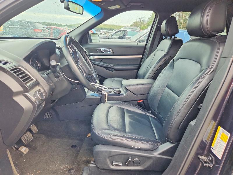 69370526 :رقم المزاد ، 1FM5K8D80HGE31600 vin ، 2017 Ford Explorer مزاد بيع