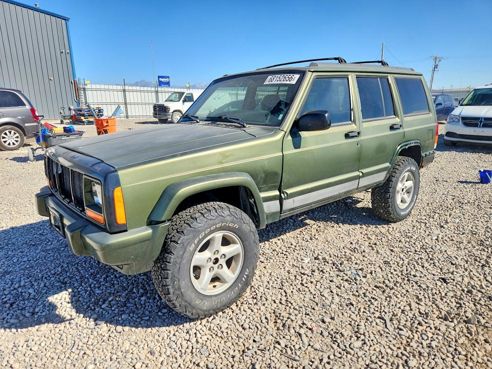 68152656 :رقم المزاد ، 1J4FJ78S8VL588638 vin ، 1997 Jeep Cherokee مزاد بيع