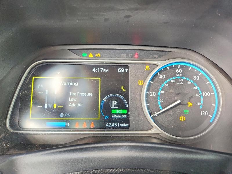 2022 Nissan Leaf მანქანა იყიდება აუქციონზე, vin: 1N4AZ1CV3NC557956, აუქციონის ნომერი: 68433726