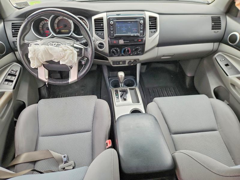 Продажа на аукционе авто 2015 Toyota Tacoma, vin: 3TMLU4EN2FM193691, номер лота: 70538496