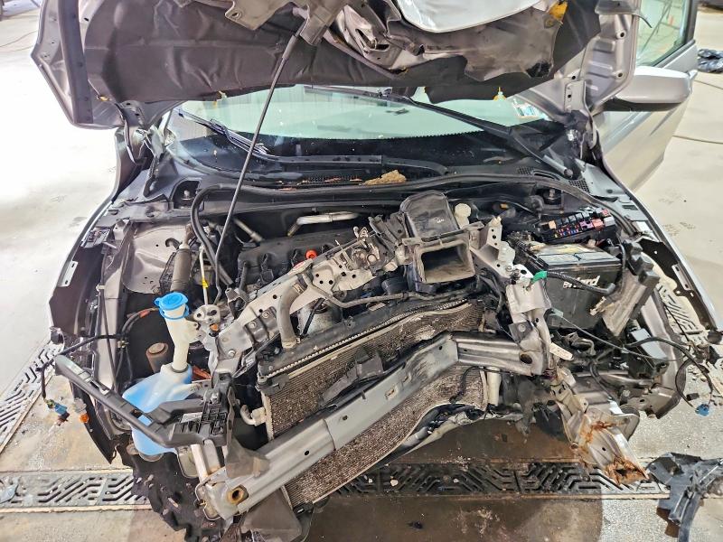 67423876 :رقم المزاد ، 3CZRU6H32KG713942 vin ، 2019 Honda Hr-v مزاد بيع