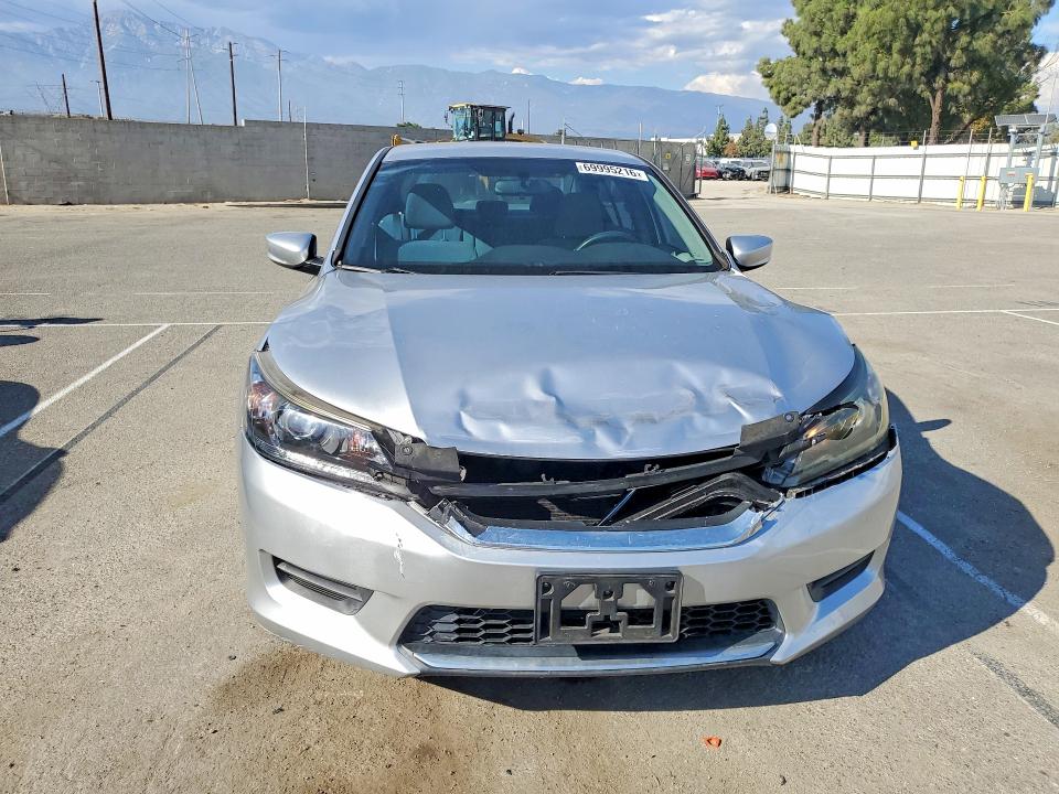Продажа на аукционе авто 2013 Honda Accord, vin: 1HGCR2F33DA108971, номер лота: 69995216
