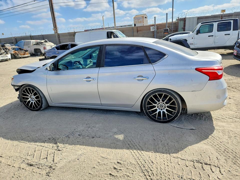 Aukcja sprzedaży 2017 Nissan Sentra, vin: 3N1AB7APXHY292232, numer aukcji: 67846826