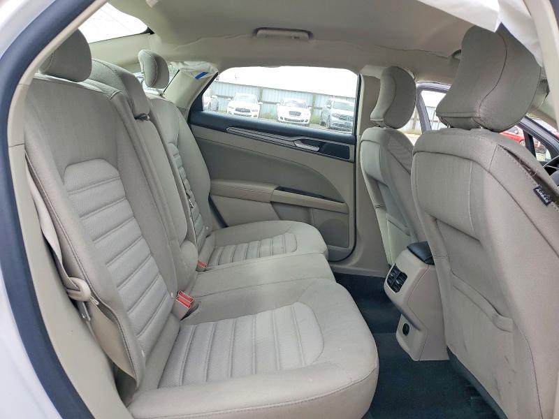 67018246 :رقم المزاد ، 3FA6P0HDXKR177497 vin ، 2019 Ford Fusion مزاد بيع