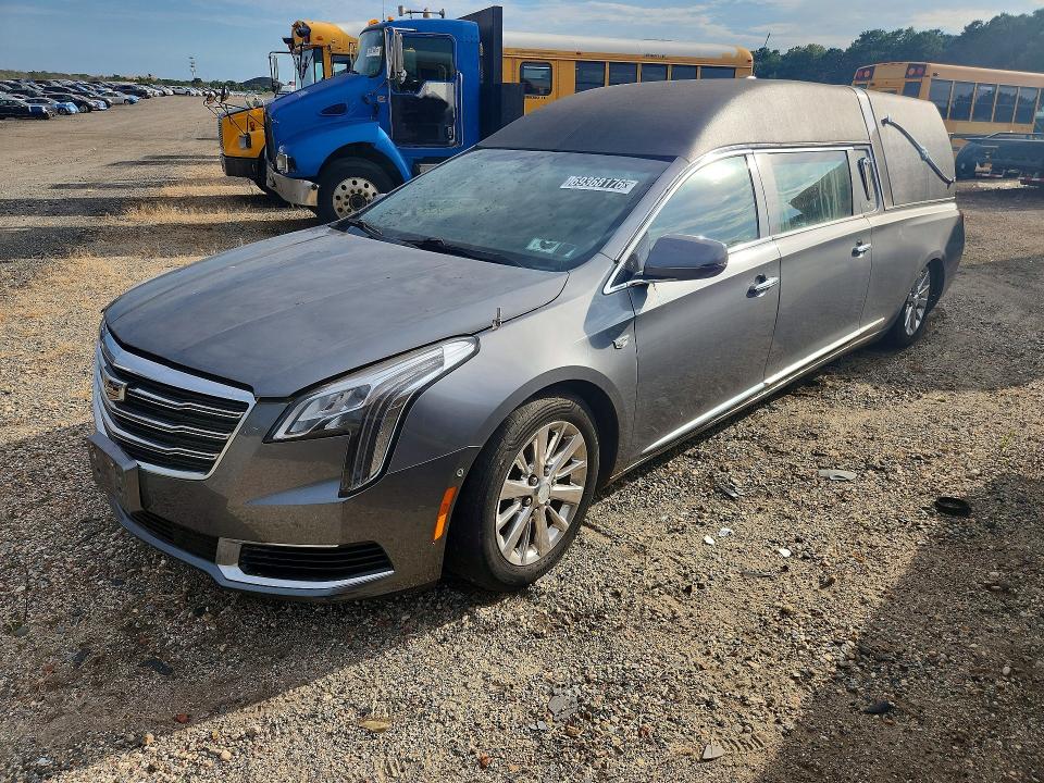 69368176 :رقم المزاد ، 2GEXG7U32J9500473 vin ، 2018 Cadillac Xts مزاد بيع