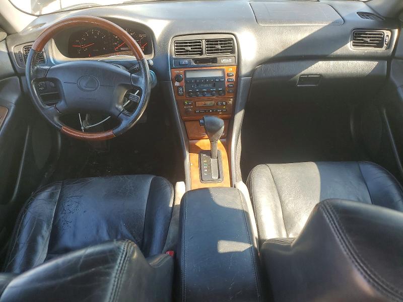 70827016 :رقم المزاد ، JT8BF28G9Y5089486 vin ، 2000 Lexus Es مزاد بيع
