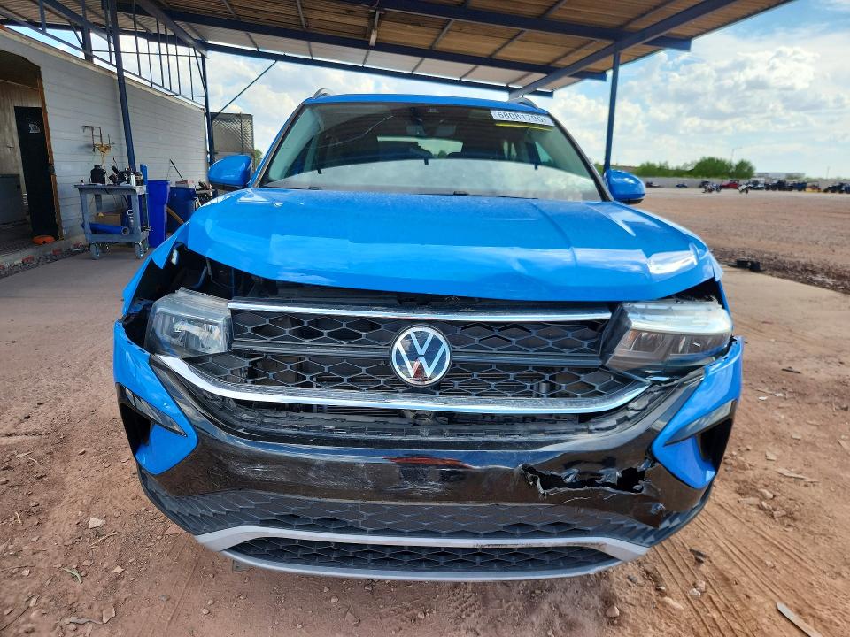 Продаж на аукціоні авто 2022 Volkswagen Taos, vin: 3VVLX7B23NM097474, номер лоту: 68081796