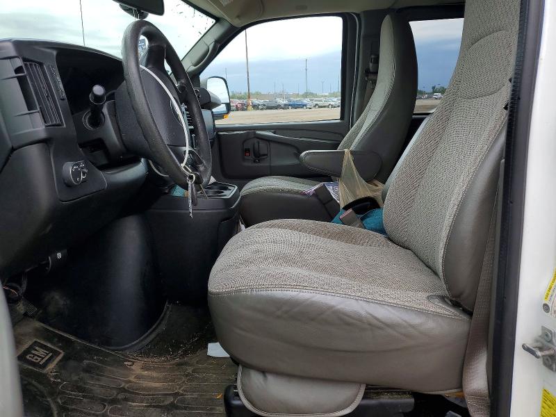 Aukcja sprzedaży 2015 Chevrolet Express G2500, vin: 1GBWGRFF0F1177757, numer aukcji: 68598236