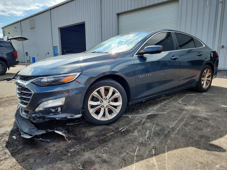 69114166 :رقم المزاد ، 1G1ZD5ST8KF166095 vin ، 2019 Chevrolet Malibu مزاد بيع