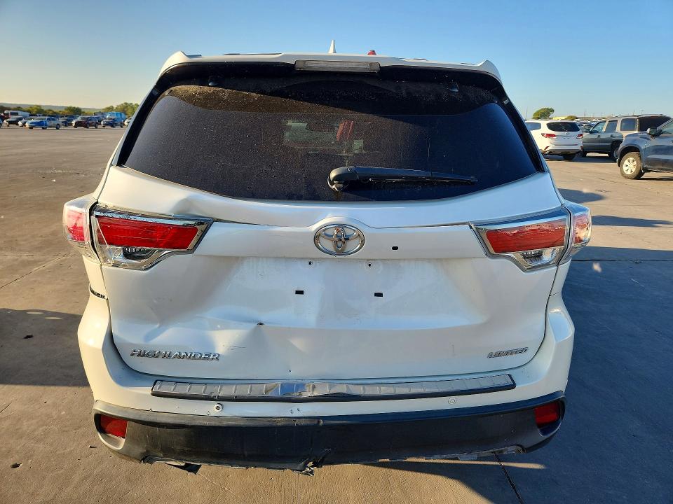 Продажа на аукционе авто 2016 Toyota Highlander, vin: 5TDYKRFH0GS135503, номер лота: 67452576